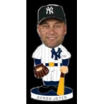 NEW YORK YANKEES DEREK JETER BOBBLEHEAD PIN